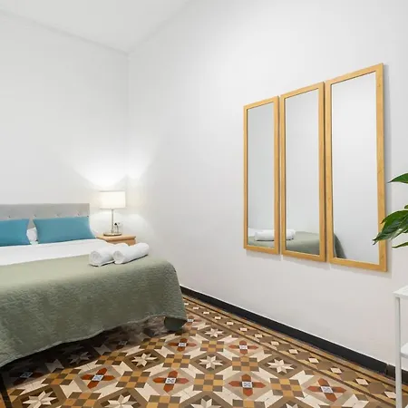 Espacio Gothico Hostel *